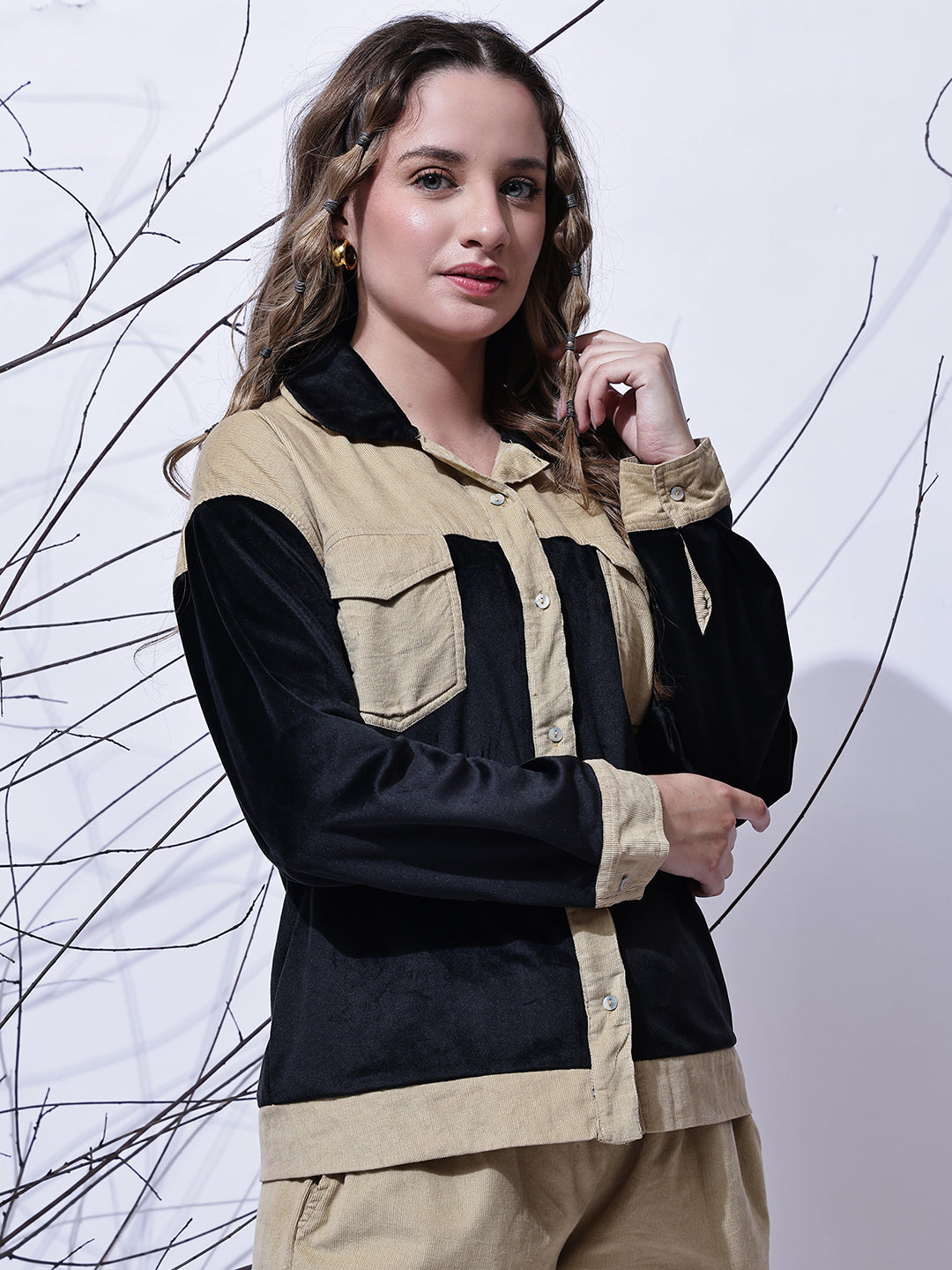 Black & Beige