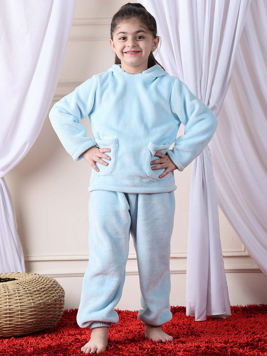 Girls Fleece Round Neck Full Sleeves Hoodie & Jogger Nightsuit Set