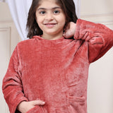 Girls Fleece Round Neck Full Sleeves Hoodie & Jogger Nightsuit Set