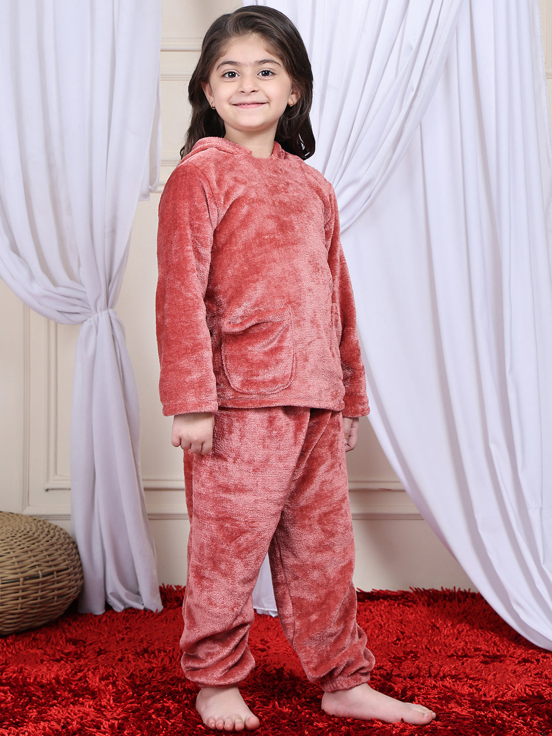 Girls Fleece Round Neck Full Sleeves Hoodie & Jogger Nightsuit Set